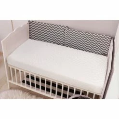 Meilleur prix 💯 Matelas Bébé Doux 60x120 Cm - Épaisseur 10 Cm - Haute Densité - Soutien Mi-ferme - Déhoussable - Anti Acariens - Sanitized - Garantie 5 Ans - Sarah & Maël 🔔